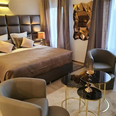 Superbe Chambre Avec Spa Privatif A Lille *